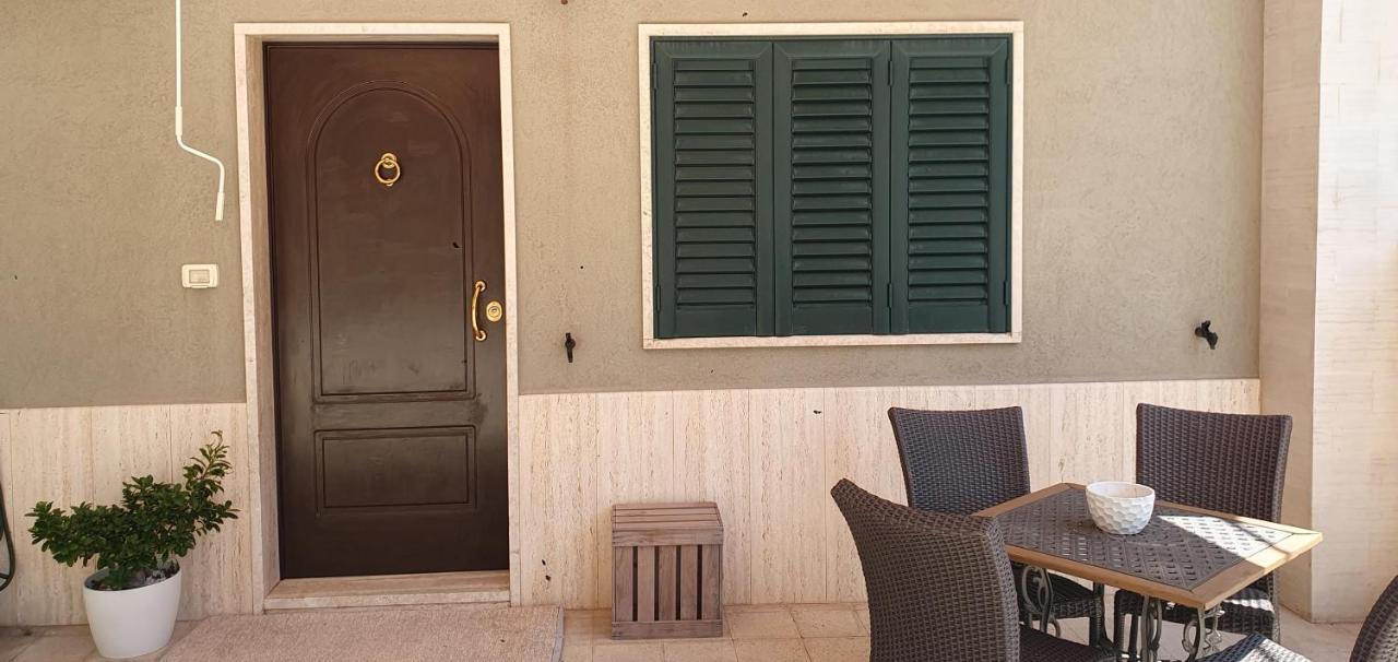 Gentilcasa Apartment Monopoli Exterior photo